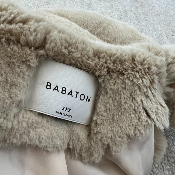 Aritzia Babaton Faux Fur Vest XXS - Picture 2 of 8